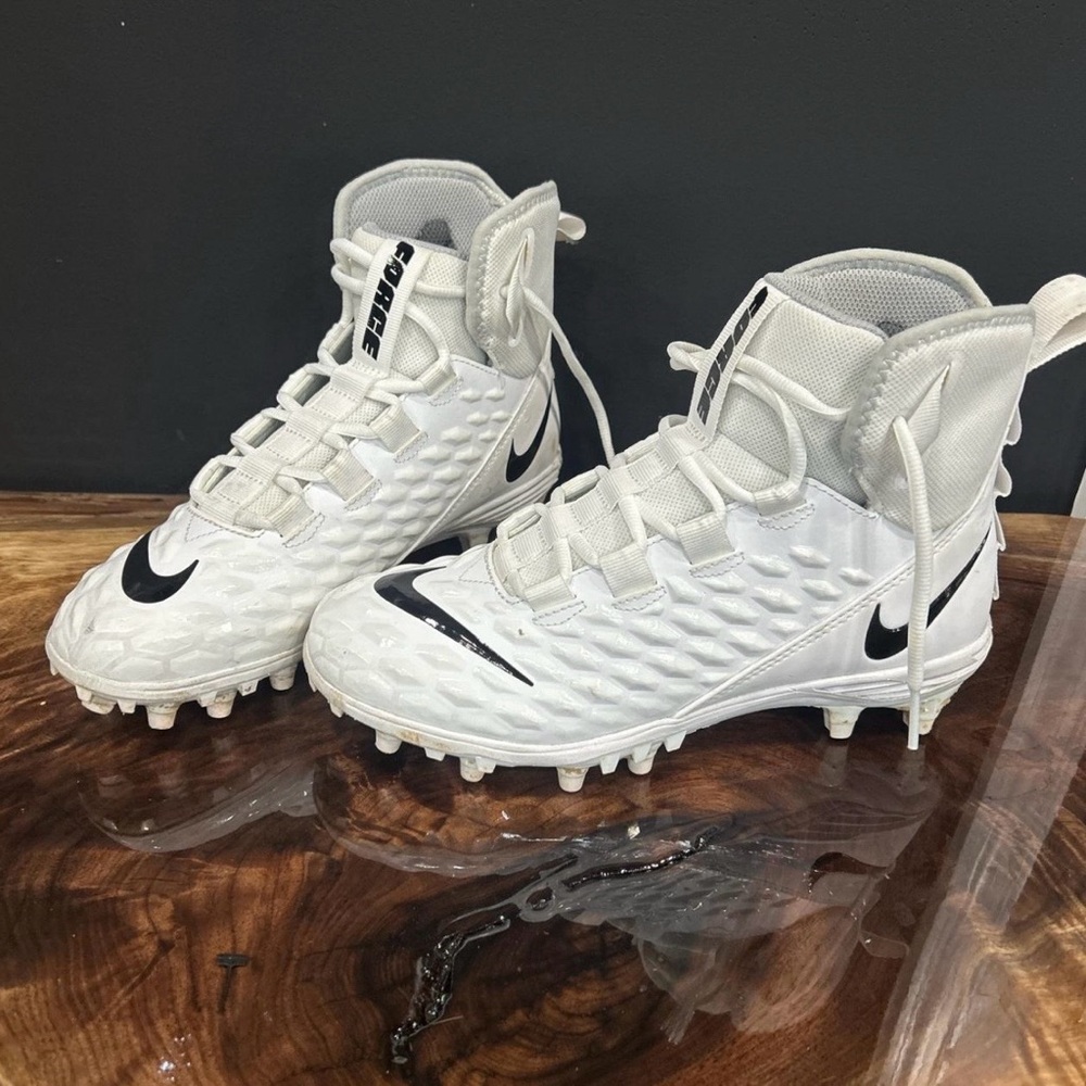 Nike White and Black Men's High-Top Athletic Cleats
